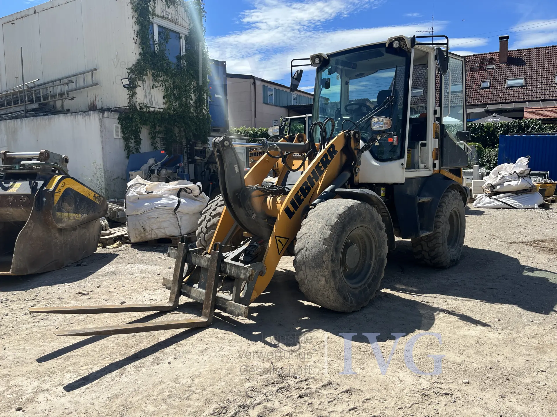 Radlader LIEBHERR L507 Stereo